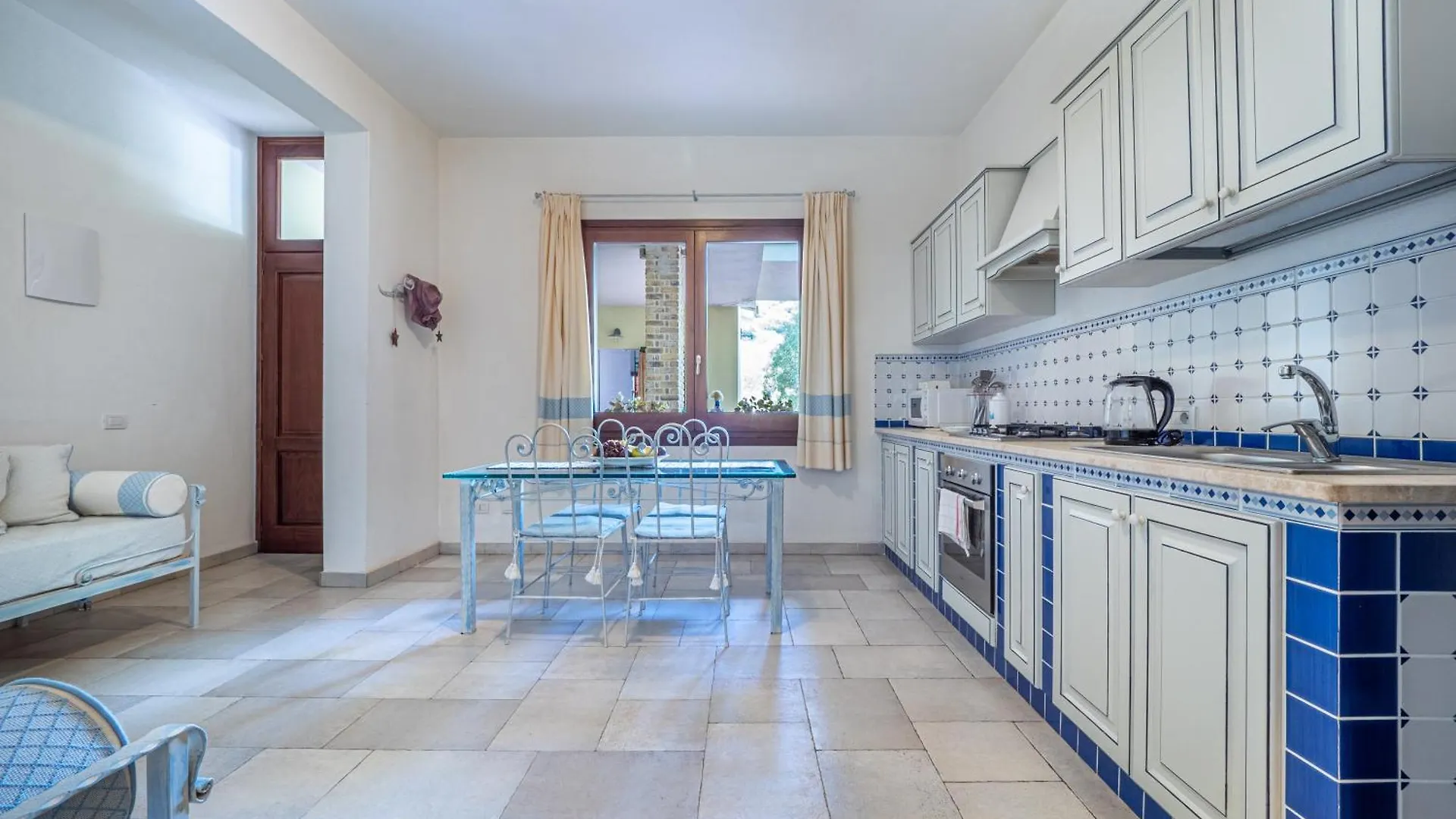 Ollastu Apartments Villasimius Italien