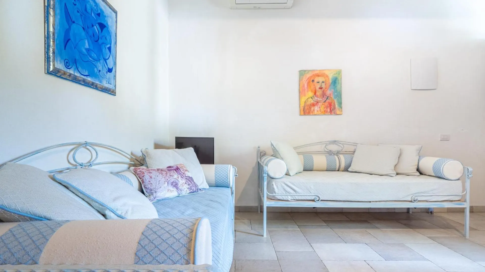 Ollastu Apartments Villasimius 0*,