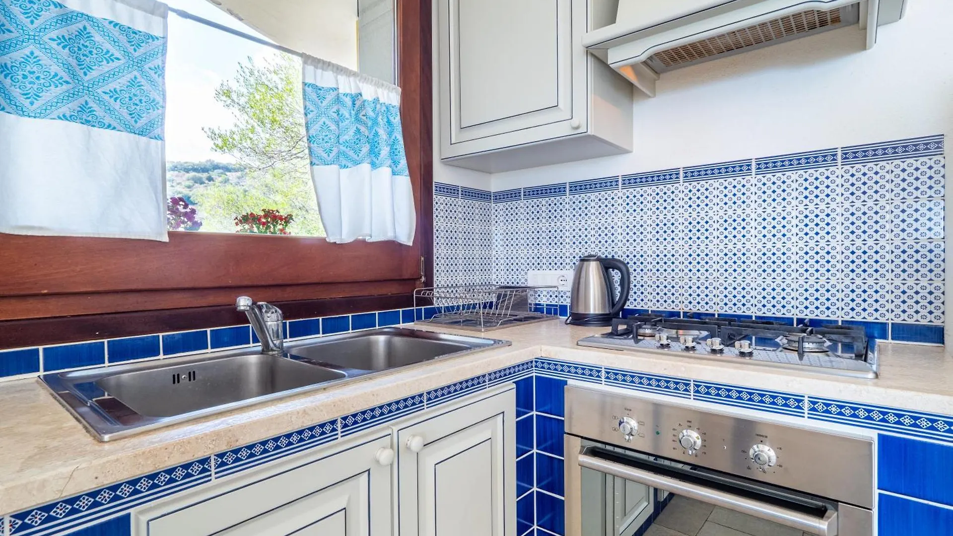 Ollastu Apartments Villasimius 0*,