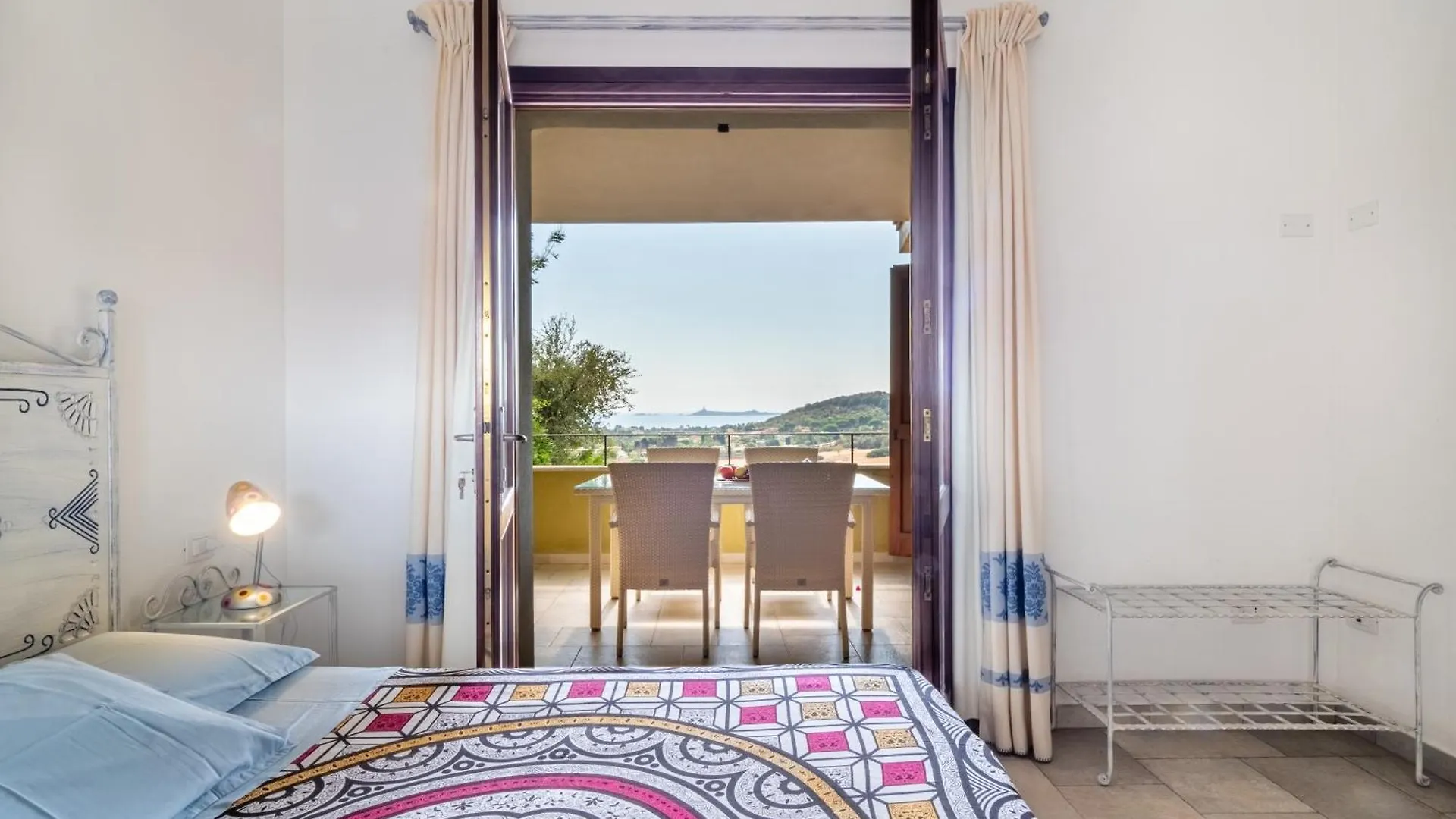 Ollastu Apartments Villasimius
